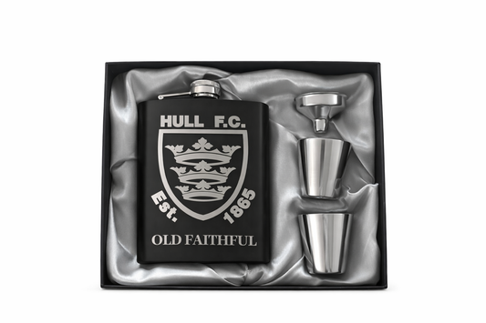 Personalised Black Hip Flask Gift Set – Engraved Flask with 2 Shot Glasses in Premium Presentation Box